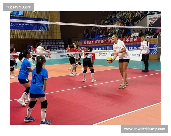 日本主攻橘井友香观战豫排联赛,称赞中国排球热情 日本主攻橘井友香观战豫排联赛,称赞中国排球热情