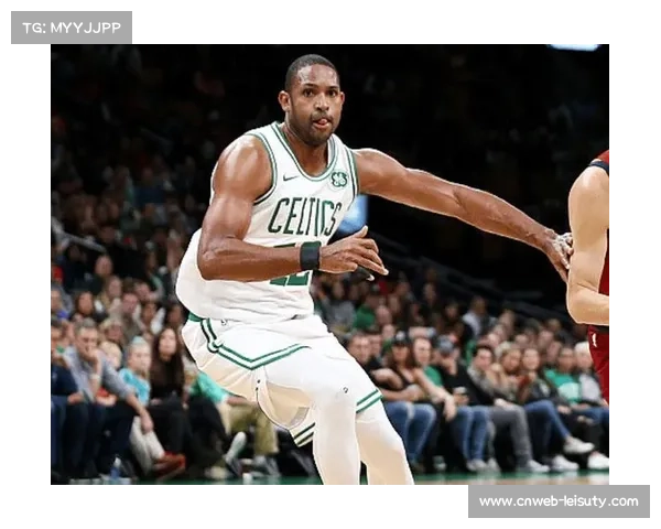 库里因跑步膝退出全明星正赛，医疗团队评估需系统性康复